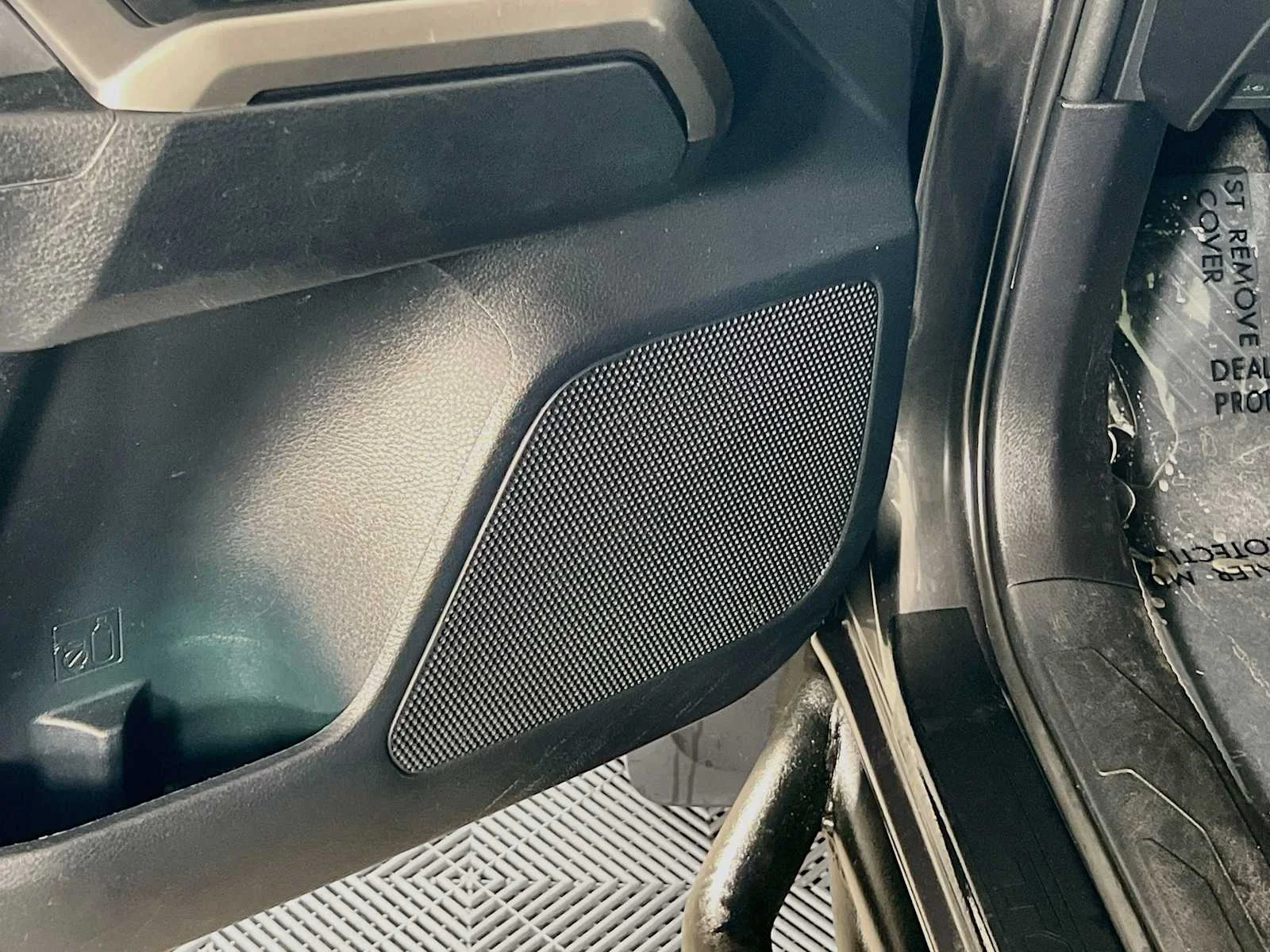 Used 2019 Magnetic Gray Metallic Toyota SR5 image 19