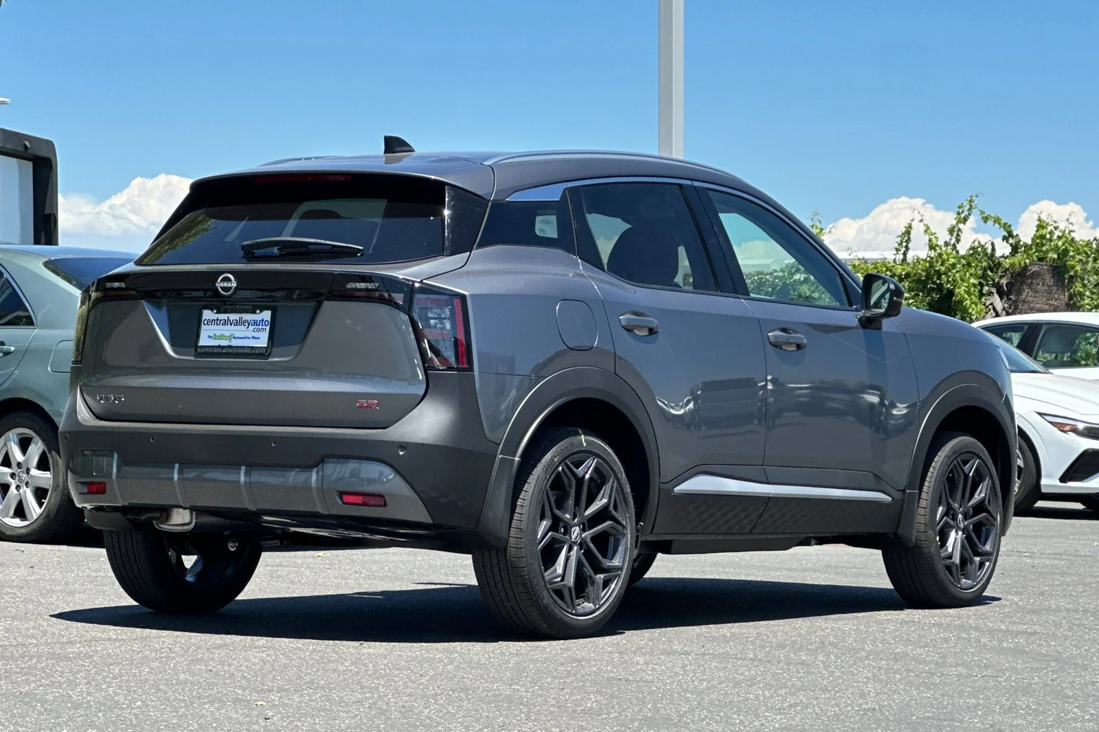 New 2026 Gun Metallic Nissan SR image 4