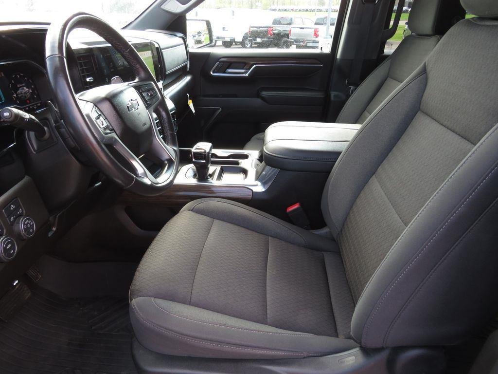 Used 2023 Ash Chevrolet RST image 17