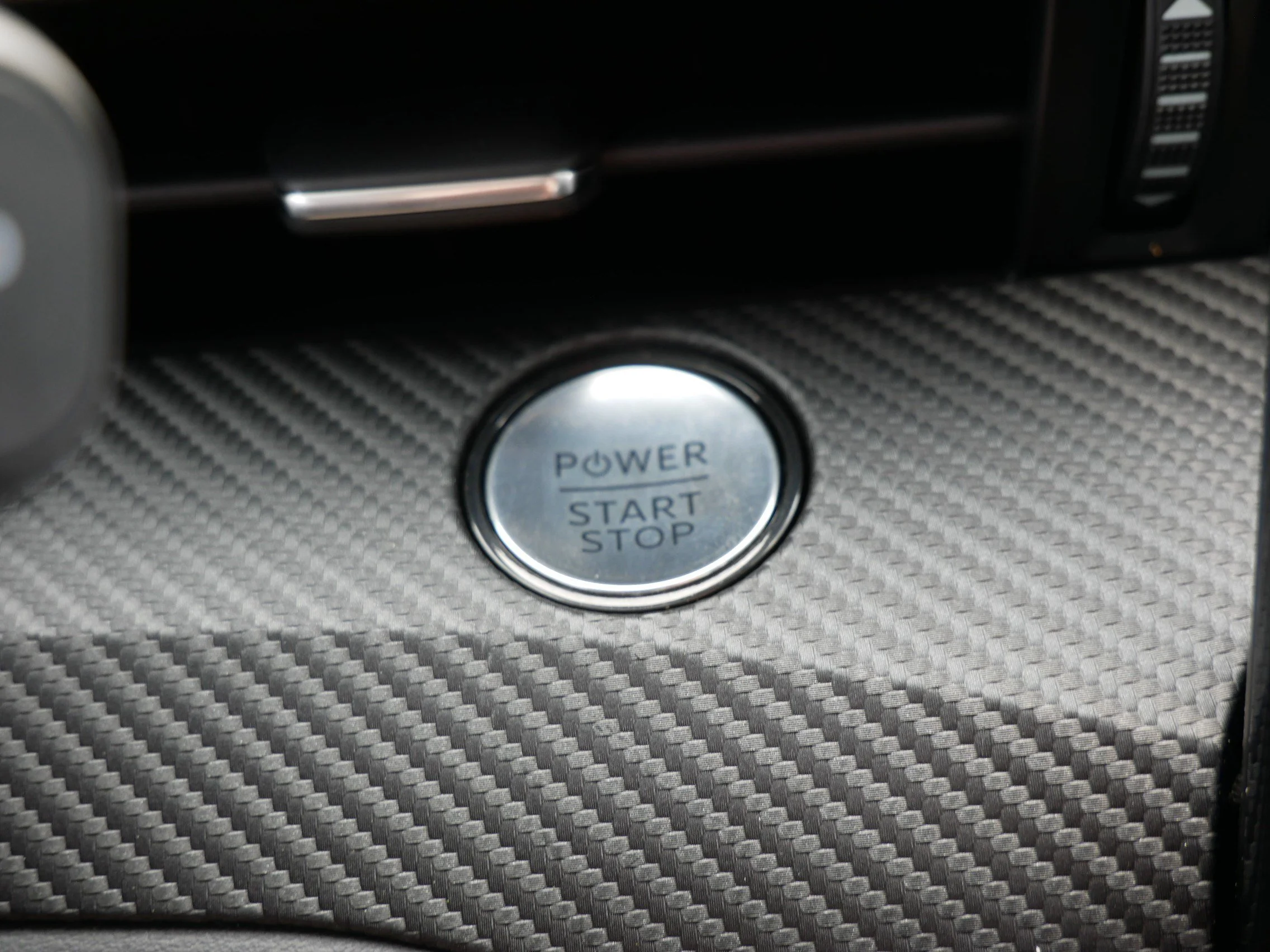 Used 2025 Shadow Black Ford Premium image 31