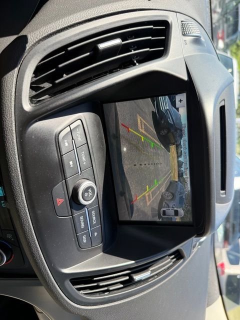 Used 2018 Magnetic Metallic Ford SEL image 12