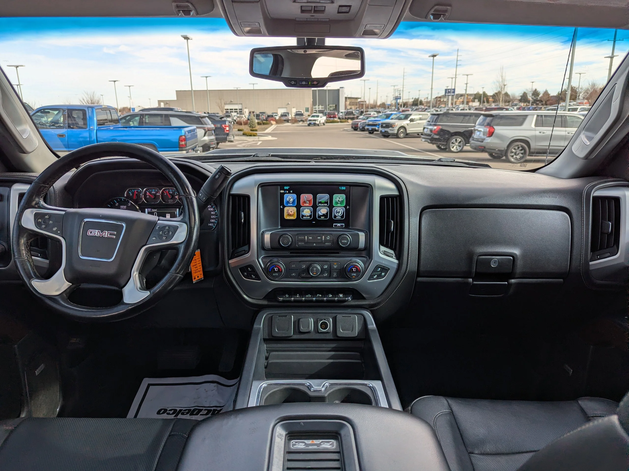2018 GMC Sierra 2500HD SLT - Photo 28