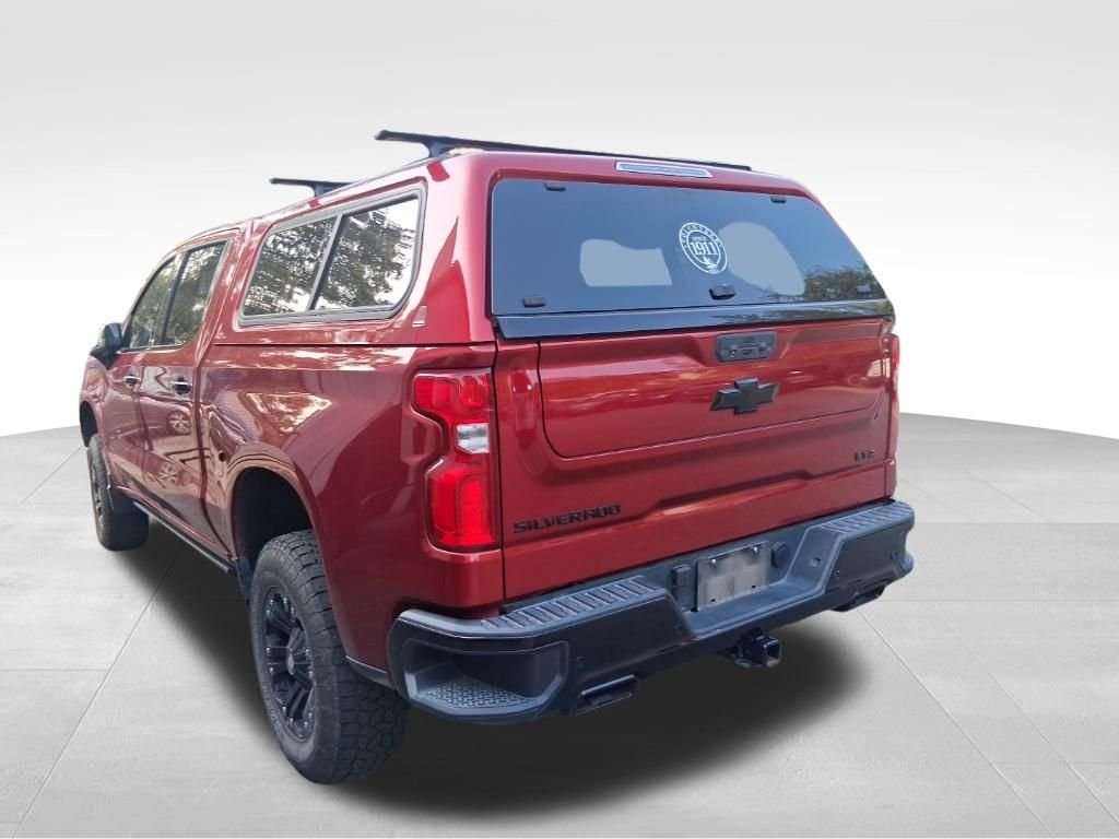 Used 2022 Red Chevrolet LTZ image 16