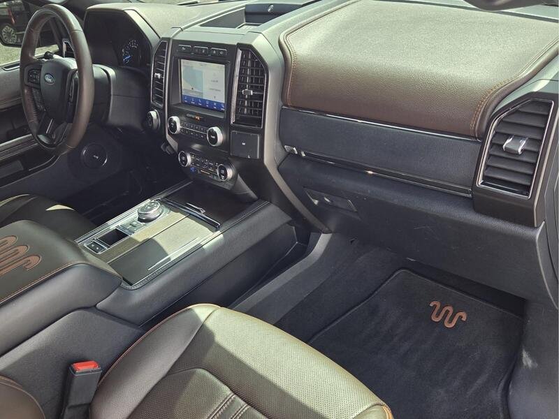 Used 2020 White Metallic FORD KING RANCH 4X2 image 21
