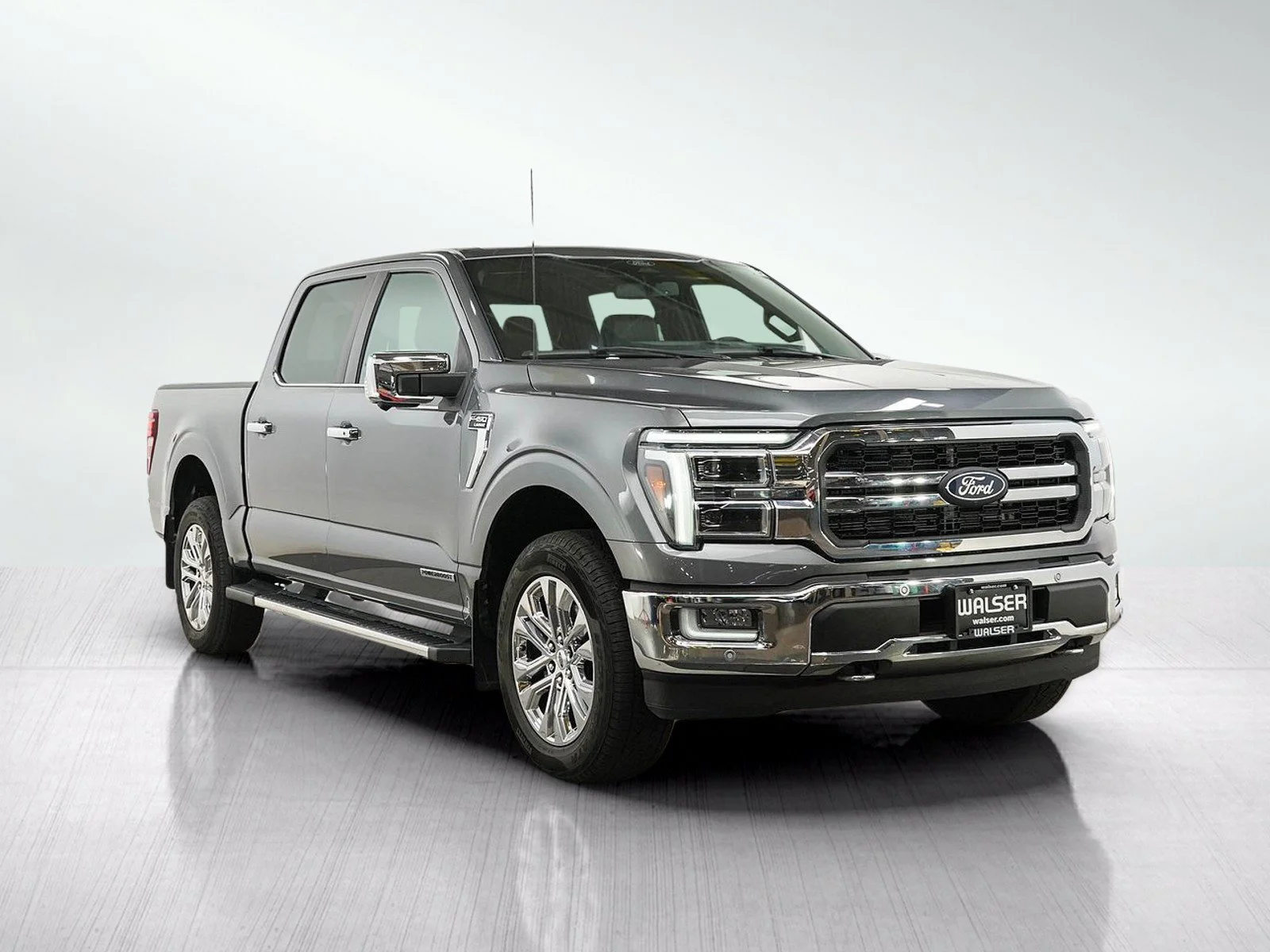 Used 2024 Gray Ford LARIAT image 7