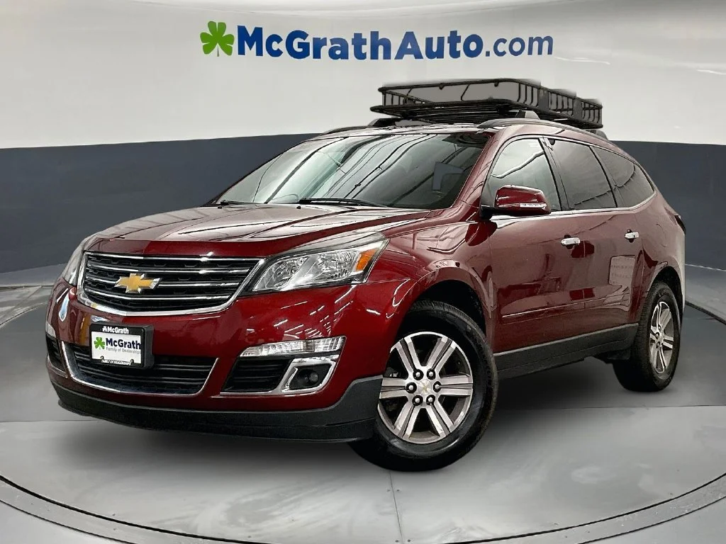 Used 2017 Red Chevrolet 2LT image 2