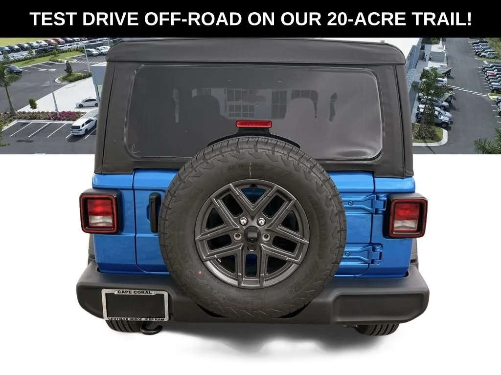 New 2026 Hydro Blue Pearl-Coat Exterior Paint Jeep Sport image 5