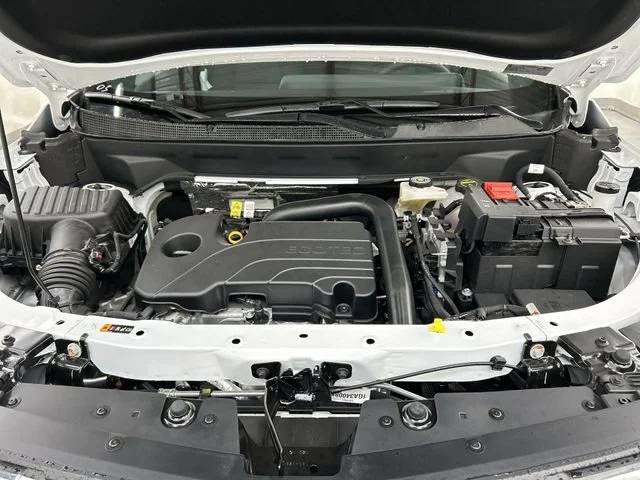 New 2027 Summit White Chevrolet LT image 6