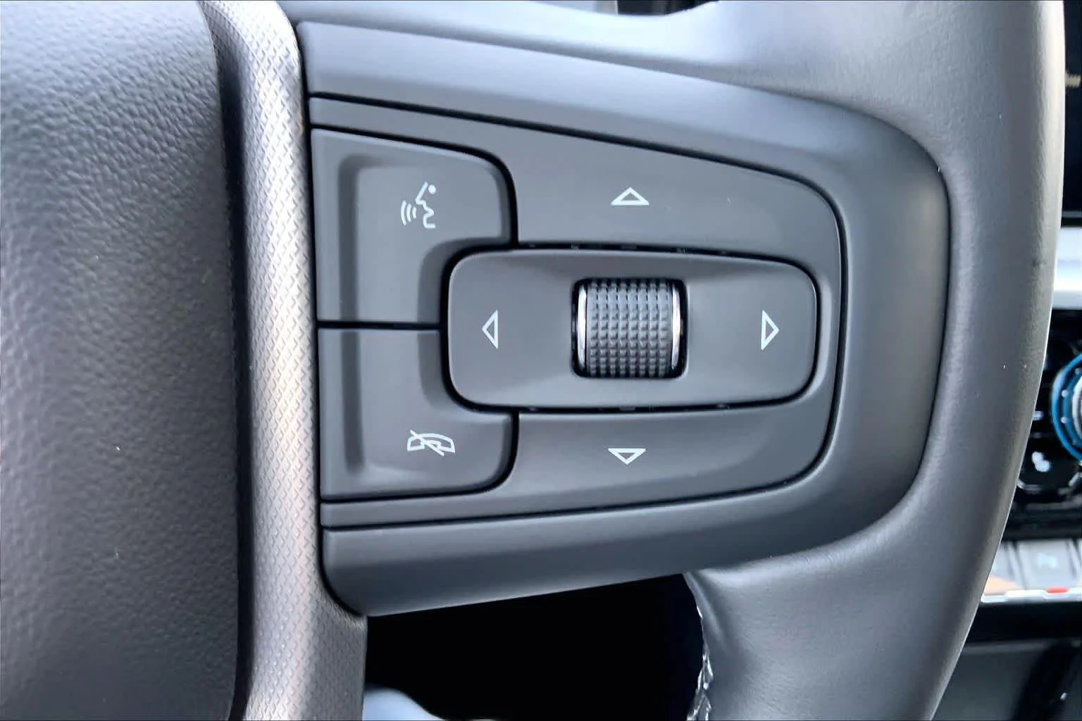 Used 2024 Titanium Rush Metallic GMC Denali image 23