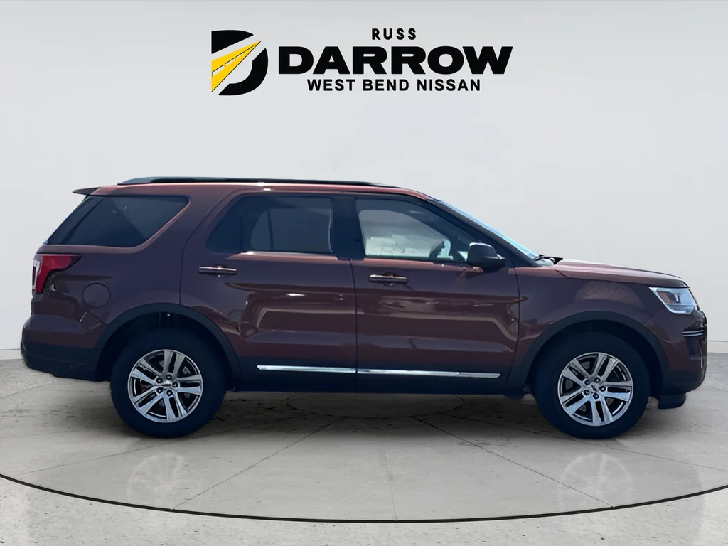 Used 2018 Red Ford XLT image 6