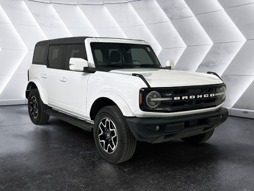 2023 Ford Bronco Outer Banks Advanced 4-Door 4WD
