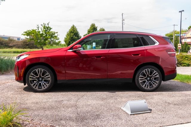 New 2026 Vegas Red Metallic BMW 30 xDrive image 2