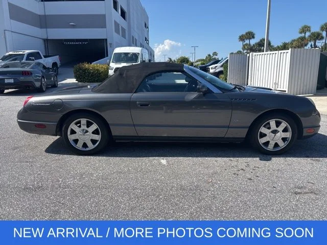 2003 Ford Thunderbird Deluxe's photo