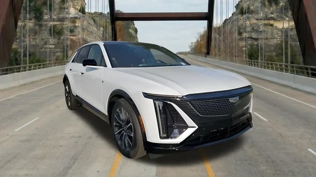 2026 Cadillac LYRIQ Sport