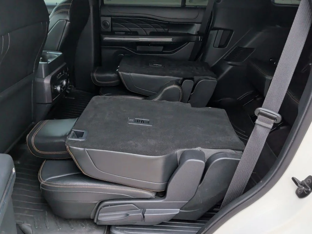 Used 2022 White Ford Platinum image 41