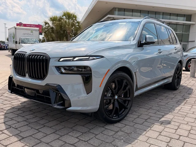 2027 BMW X7 xDrive40i