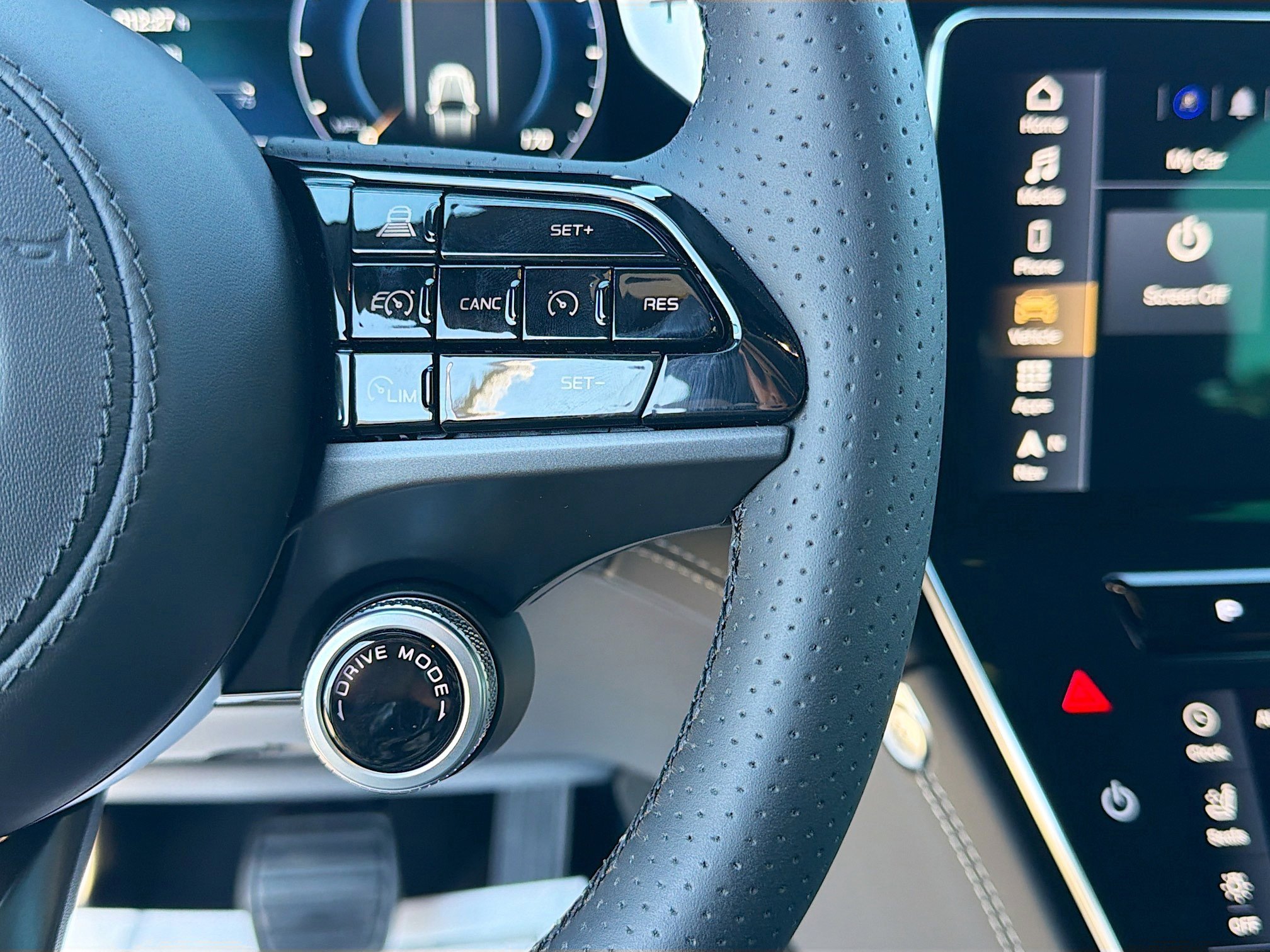 2025 Maserati Grecale MODENA - Photo 39