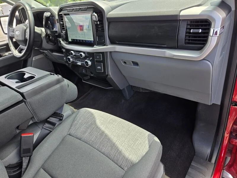 Used 2022 Red Metallic FORD XLT 4WD SUPERCREW 5.5