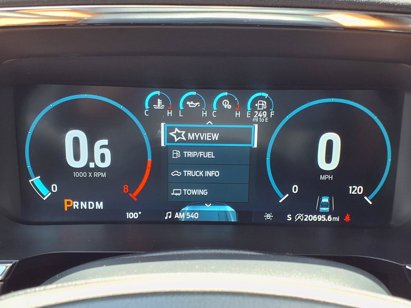 Used 2022 Silver Ford LARIAT image 26
