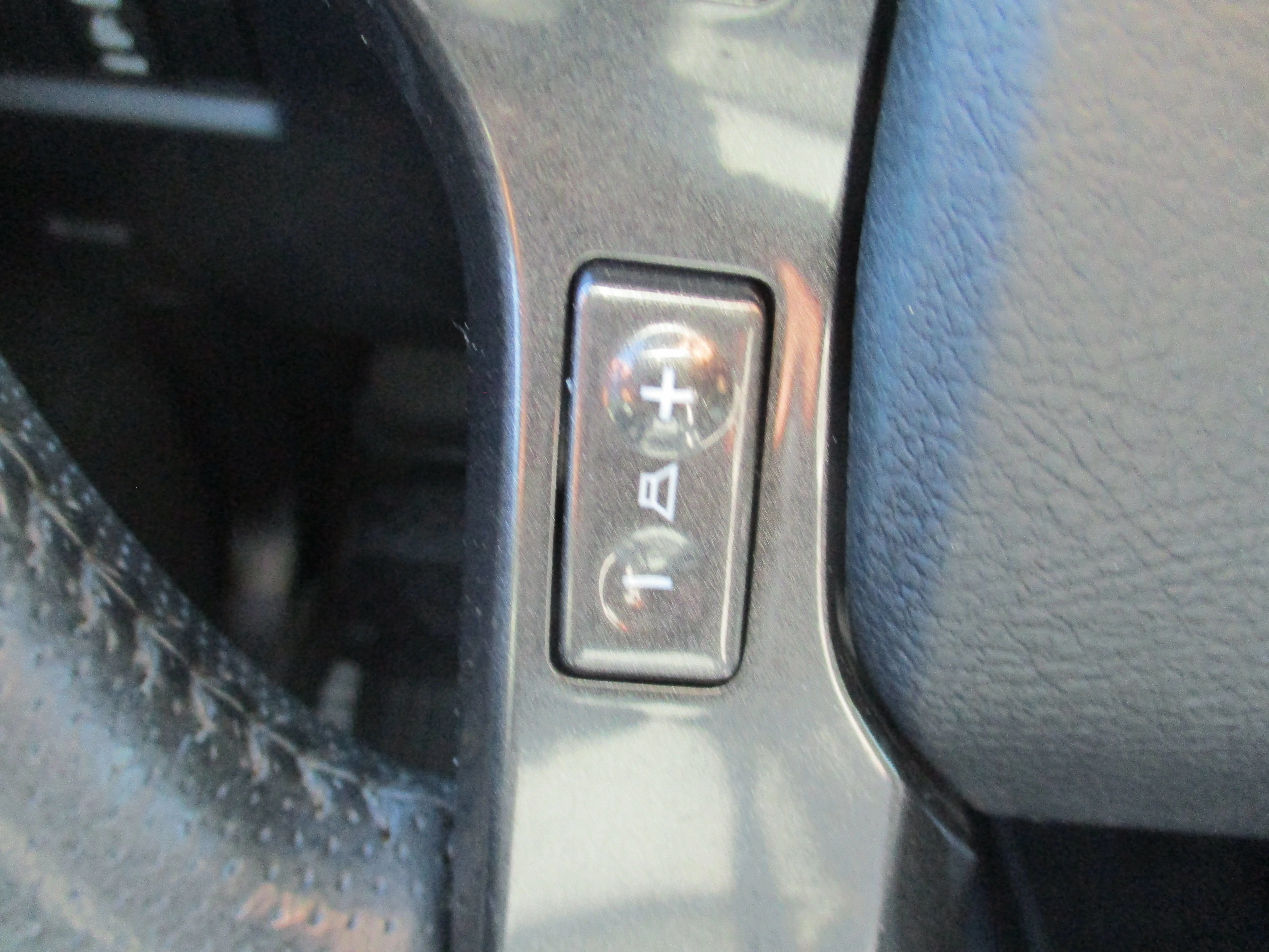 Used 2017 SUPER WHITE Toyota  image 13