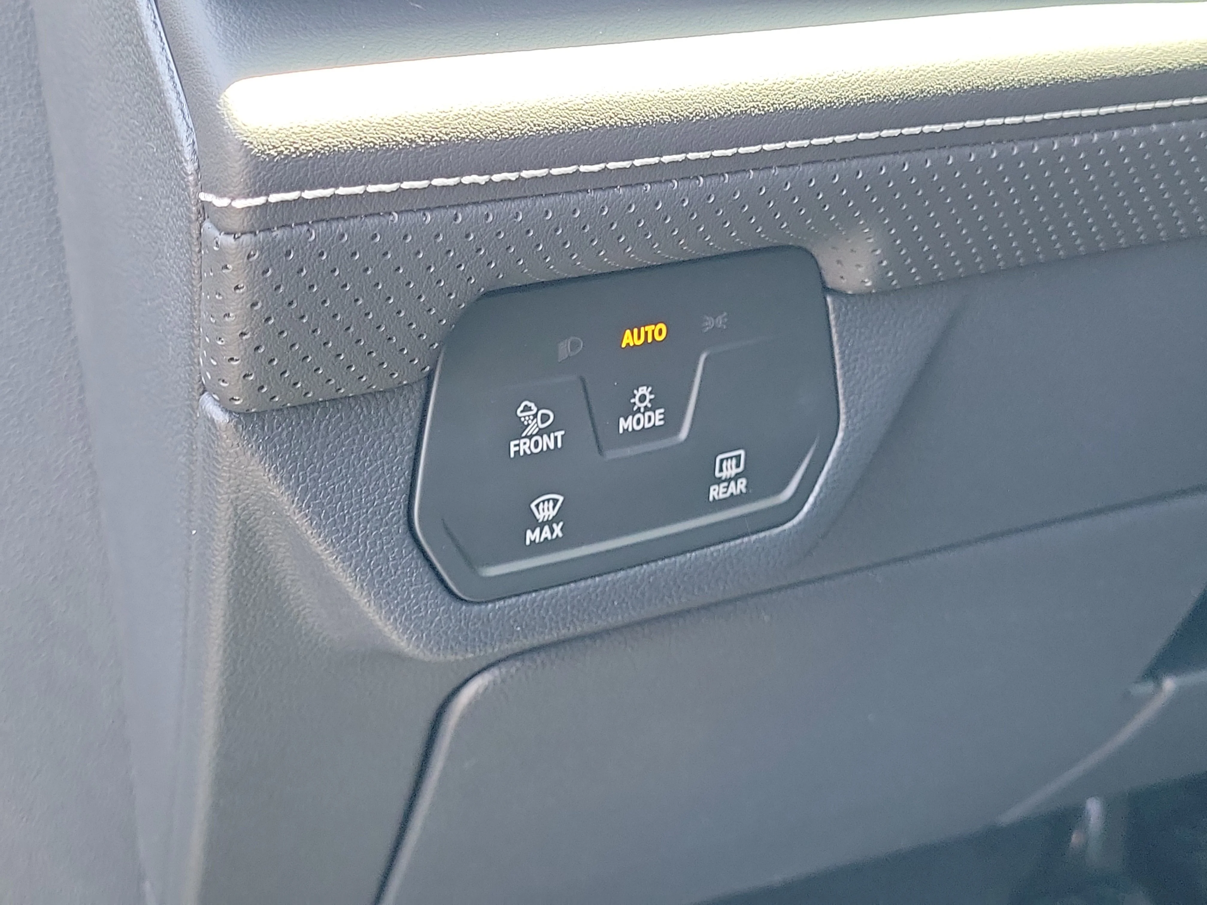 New 2026 Gray Volkswagen SE w/Technology image 20