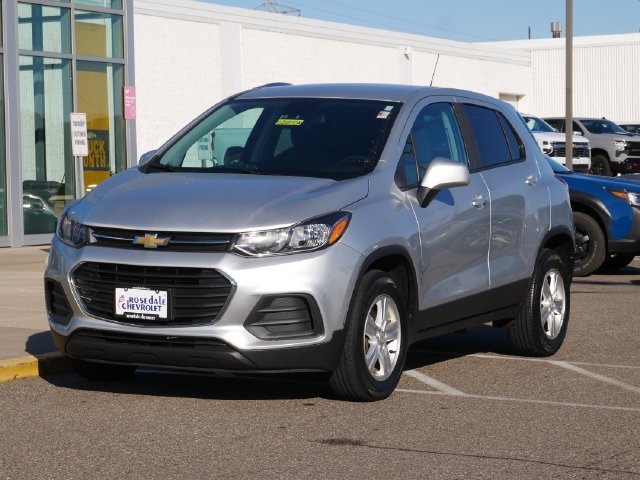 Used 2020 Chevrolet Trax LS with VIN KL7CJNSB2LB037238 for sale in Roseville, Minnesota