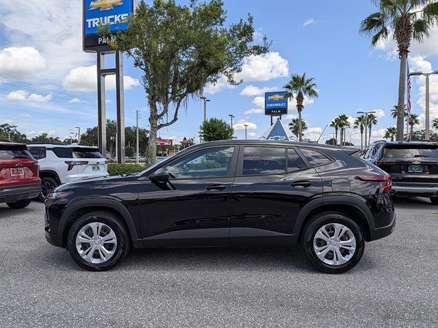 2024 Chevrolet Trax LS - Photo 6
