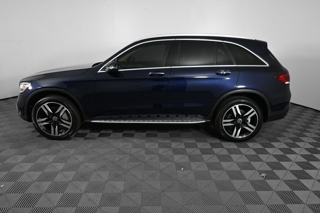 Used 2021 Blue Mercedes-Benz GLC 300 image 3