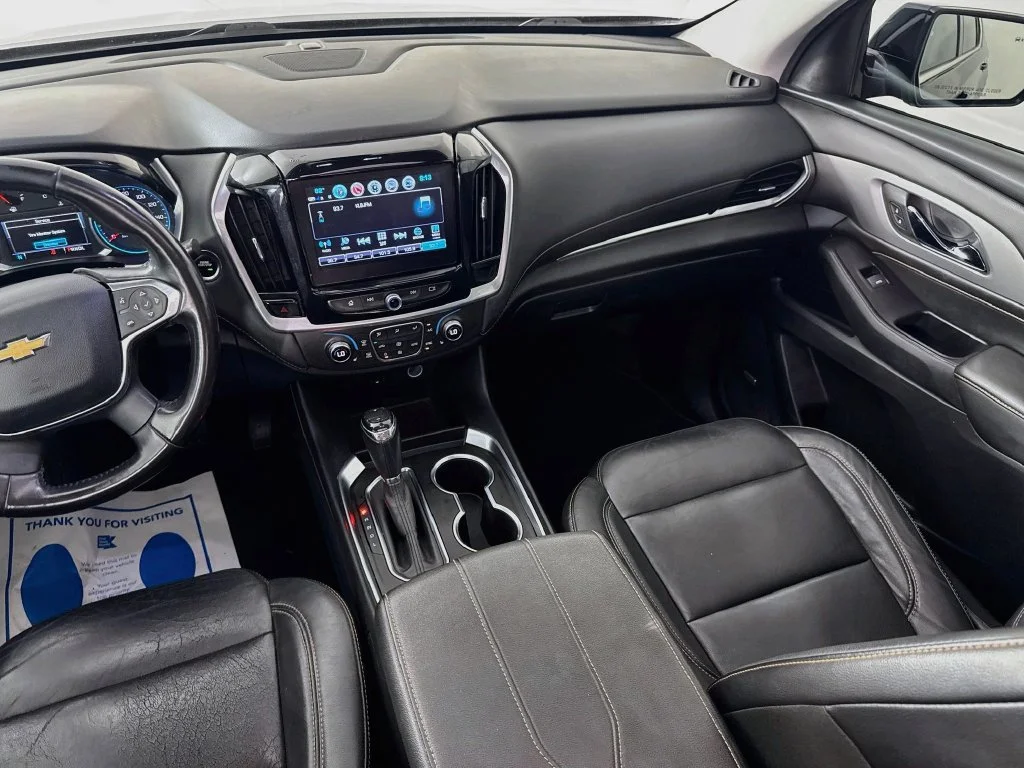 Used 2019 Mosaic Black Metallic Chevrolet 3LT image 30