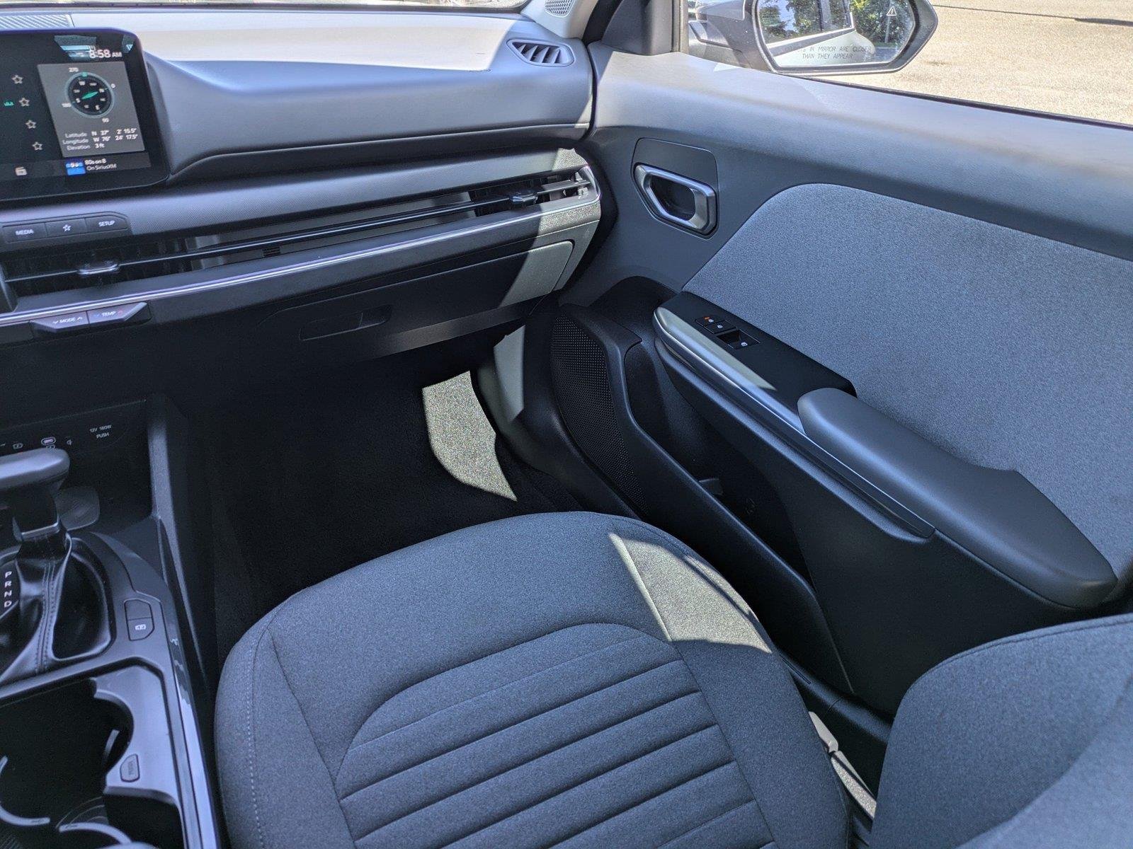 Used 2025 Steel Gray Kia EX image 16