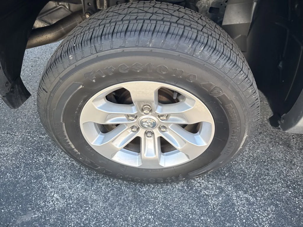 Used 2021 Silver Ram Laramie image 46