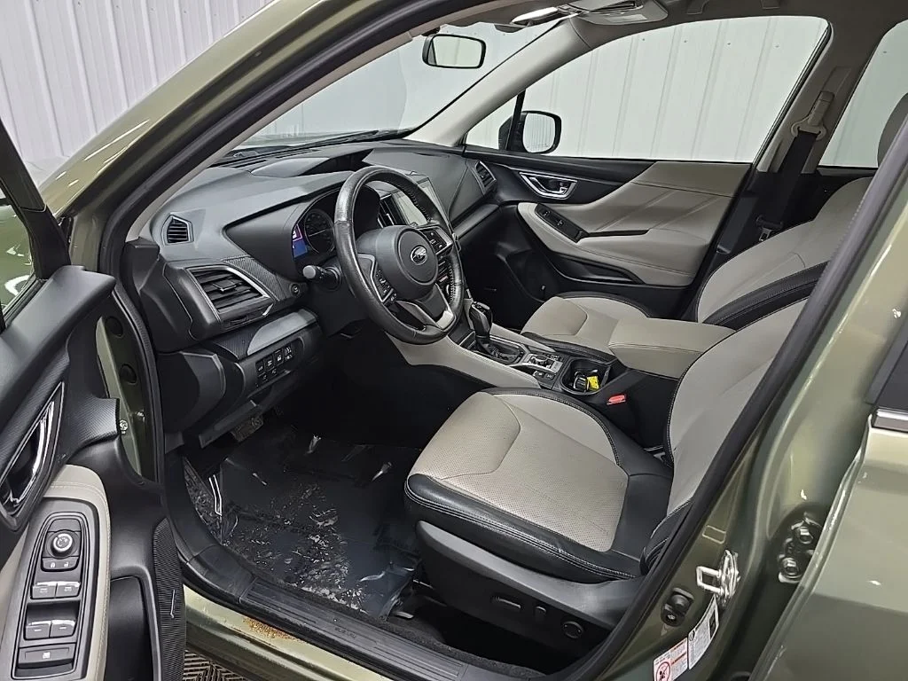 Used 2019 Jasper Green Metallic Subaru Limited image 29