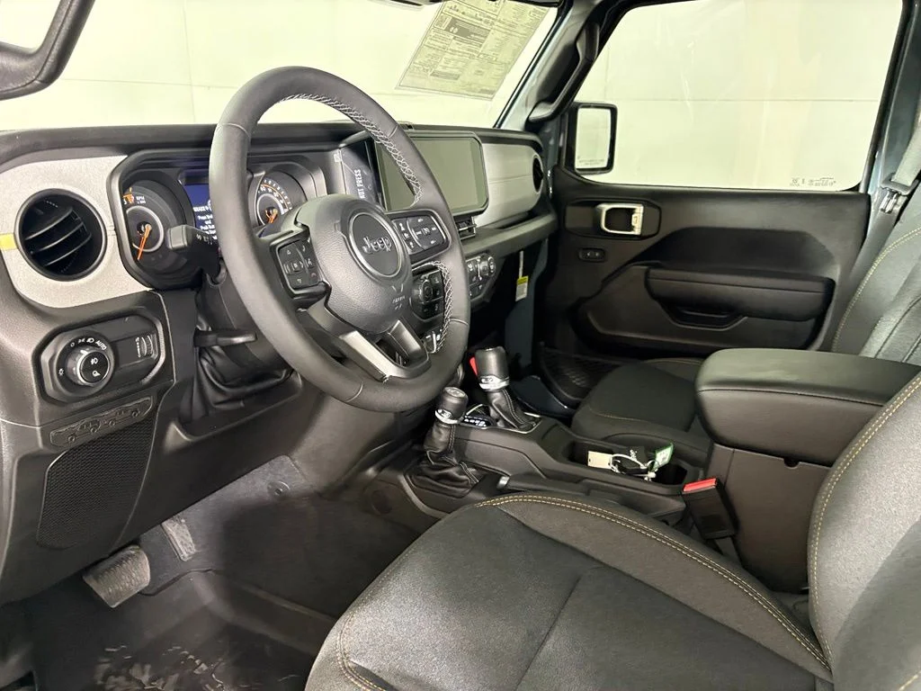 2026 Jeep Gladiator Willys - Photo 21