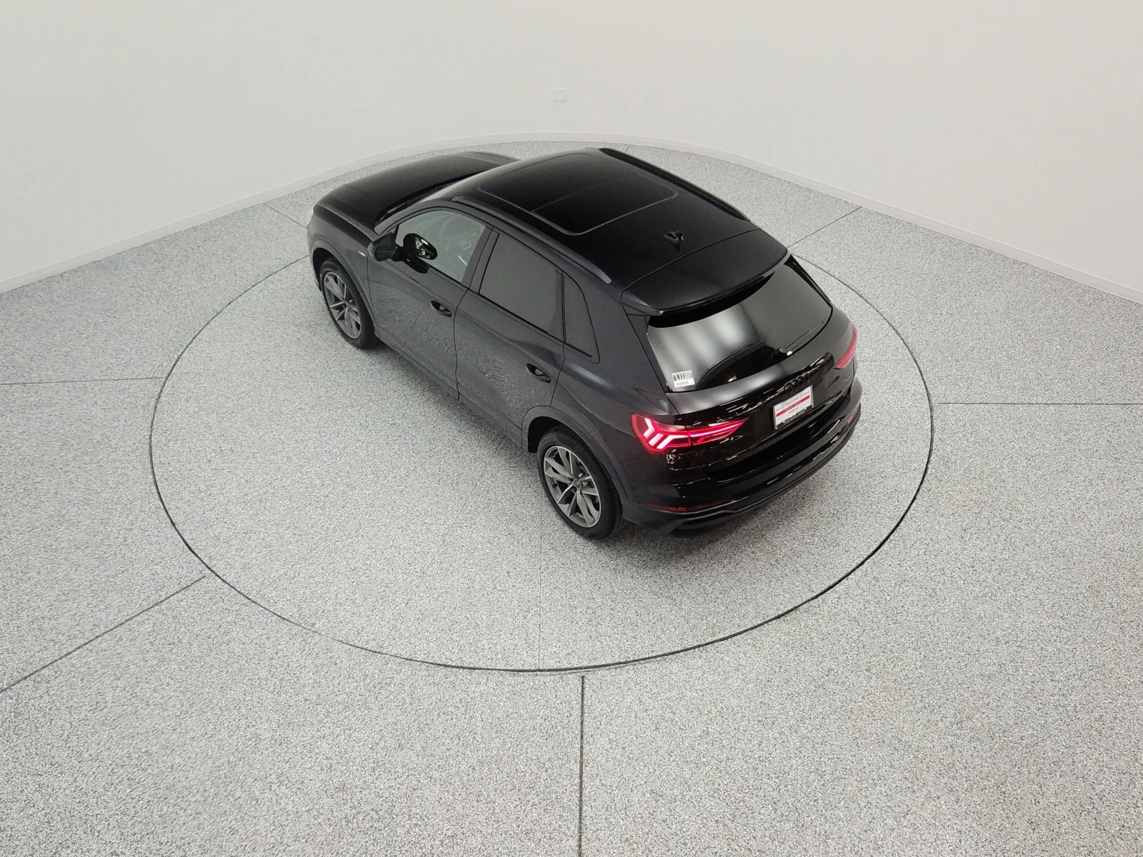 Used 2025 Mythos Black Metallic Audi S line Premium image 15