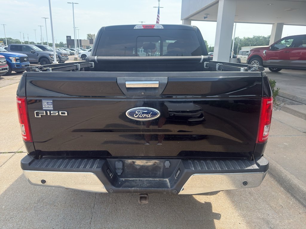 Used 2017 Shadow Black Ford XLT image 7