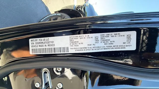 2026 RAM 3500 Laramie - Photo 34