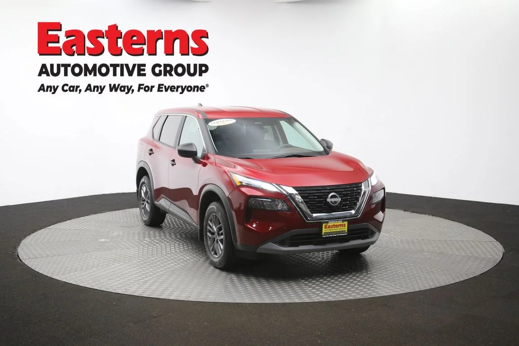 Used 2023 Red Nissan S image 51