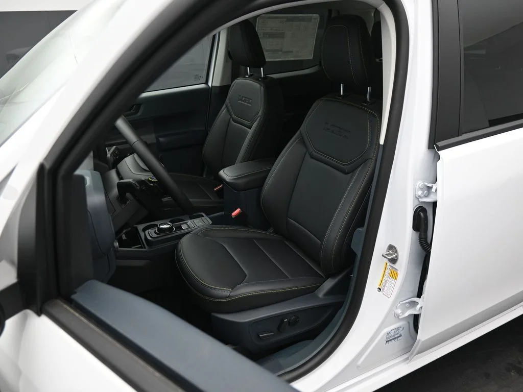 New 2025 Oxford White Ford Lobo Standard image 7
