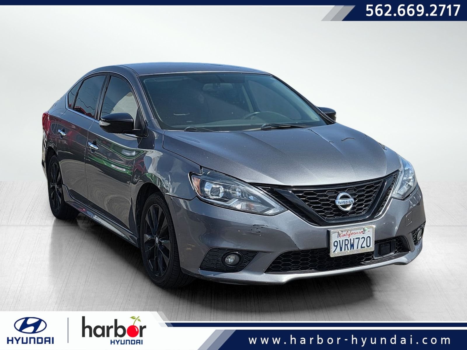 2018 Nissan Sentra SR CVT's photo