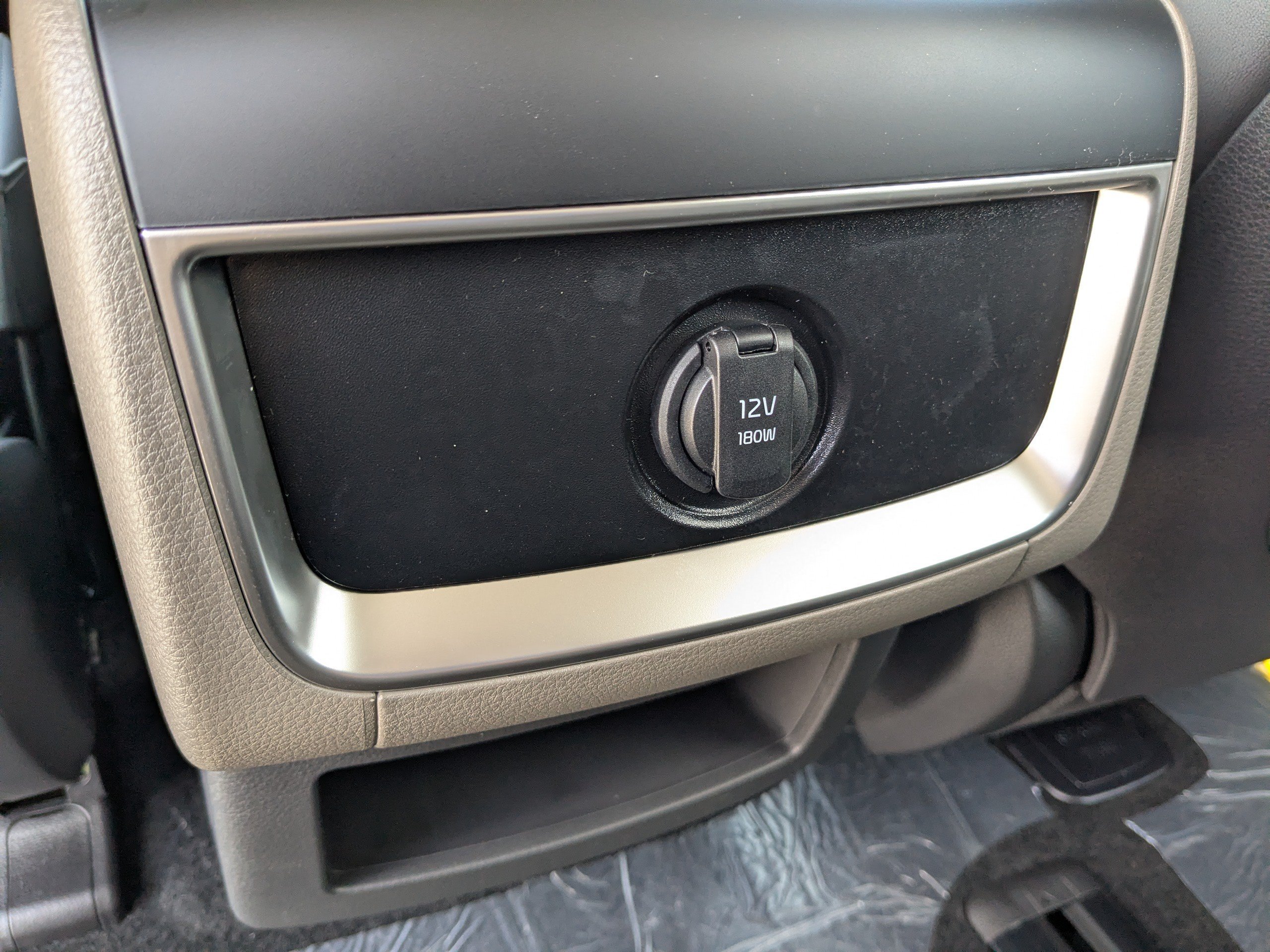 New 2026 Aurora Black Pearl Kia EX image 18