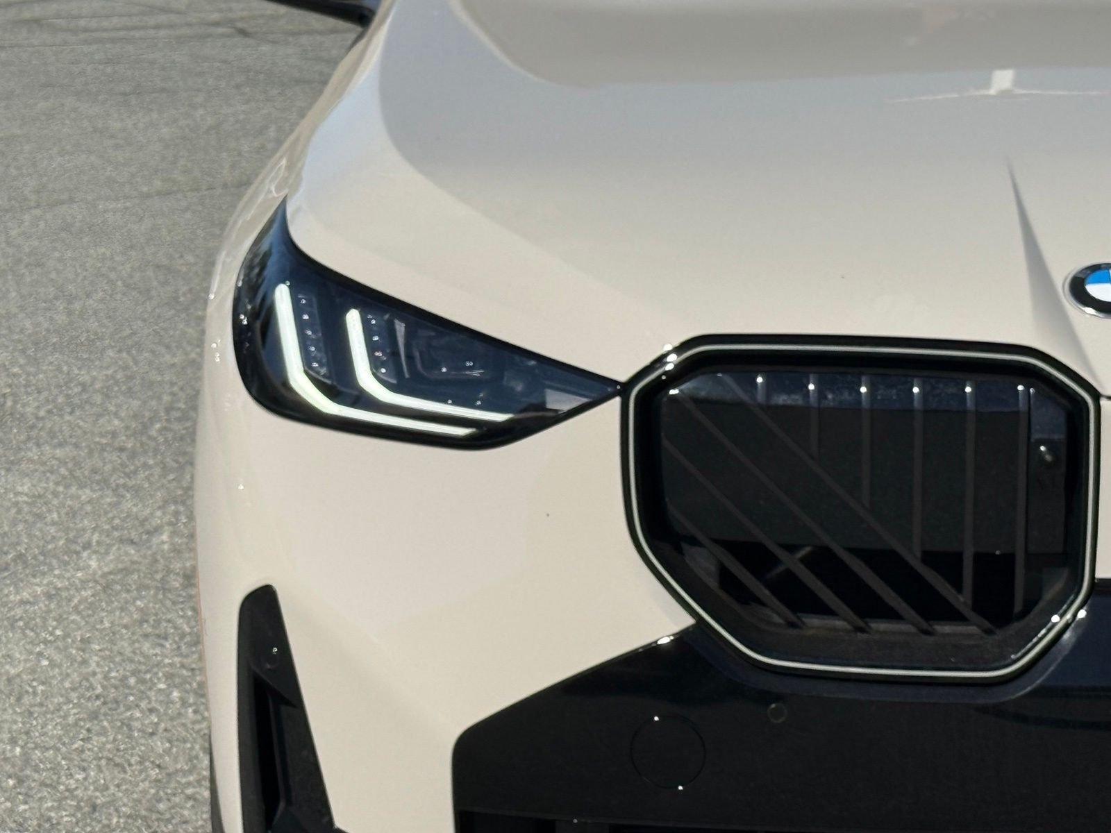 New 2026 Dune Grey Metallic BMW 30 xDrive image 13
