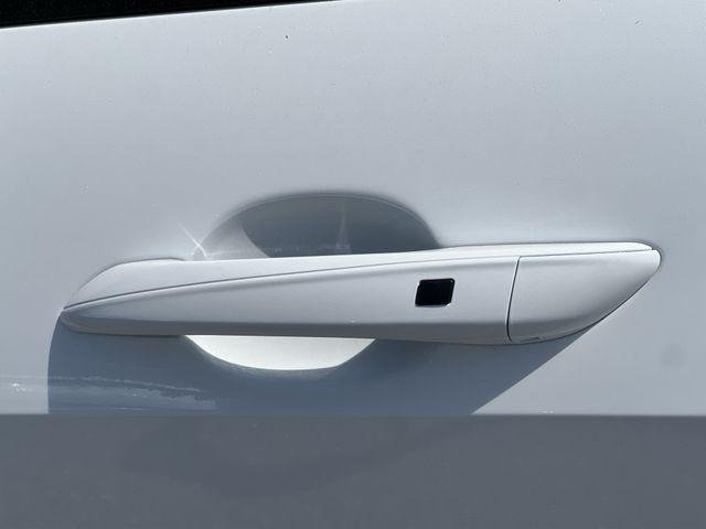 New 2026 White Hyundai SEL Sport image 16