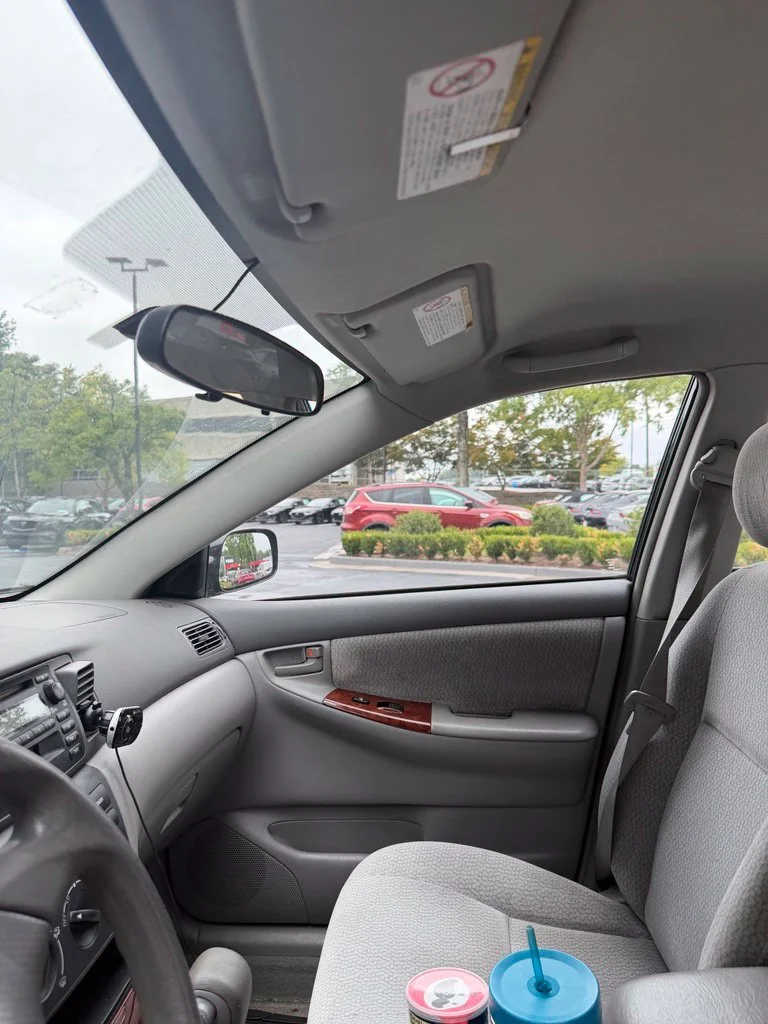 Used 2003 Black Toyota LE image 12