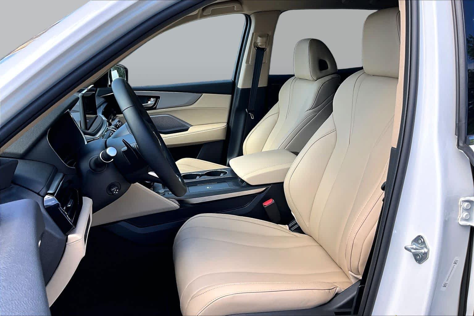 New 2026 Platinum White Pearl Acura  image 9