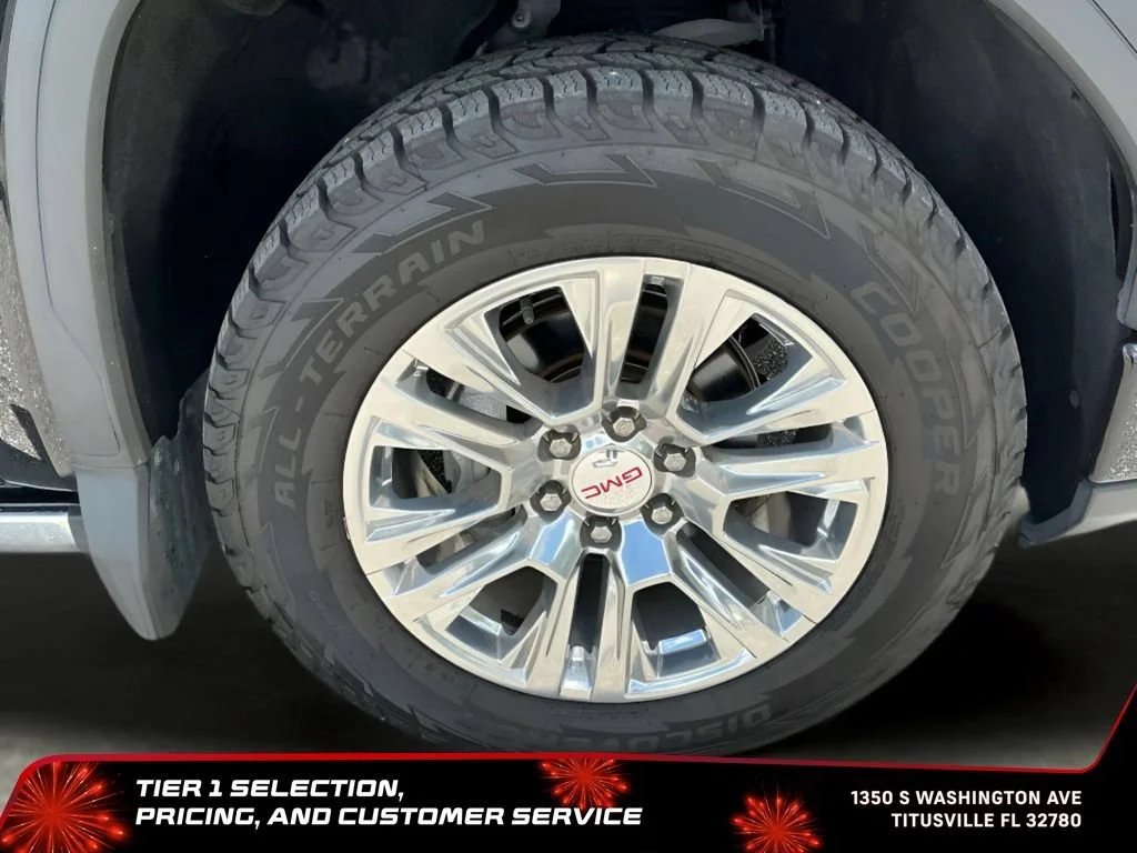 Used 2023 Onyx Black GMC Denali image 42