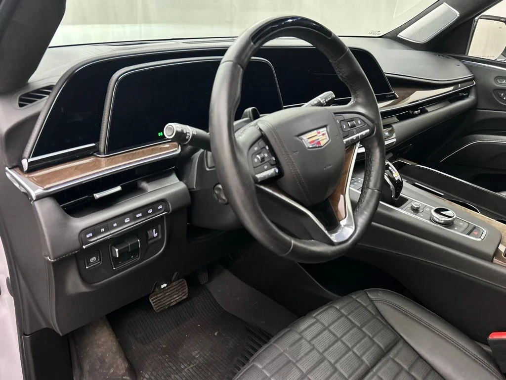 Used 2023 White Cadillac Premium Luxury Platinum image 12