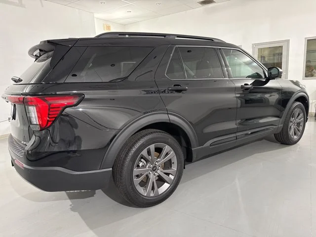 Used 2026 Black Ford Active image 14