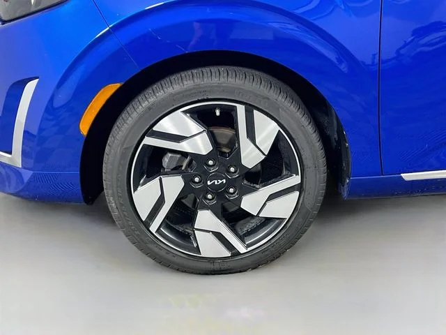 Used 2023 Blue Kia GT-Line image 7