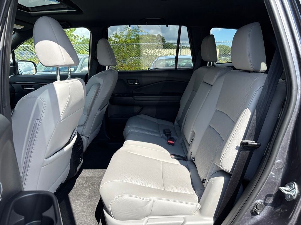 Used 2021 Gray Honda Touring image 27
