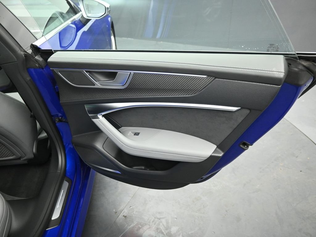 2023 AUDI S7 - Image 27